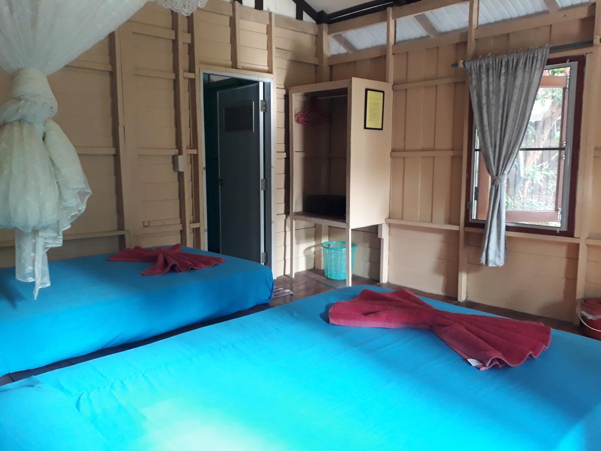 Hornbill Hut Hotel Koh Phayam Exterior photo